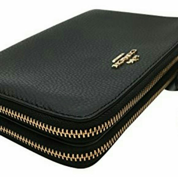 {SOLD}❤️COACH LEATHER DOUBLE ZIP WRISTLET ❤️❤️‍ - Picture 3 of 6